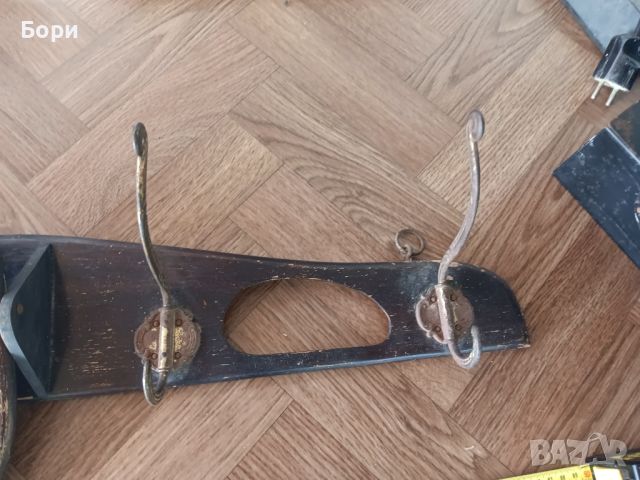 Стара италианска закачалка, снимка 3 - Други ценни предмети - 46232579