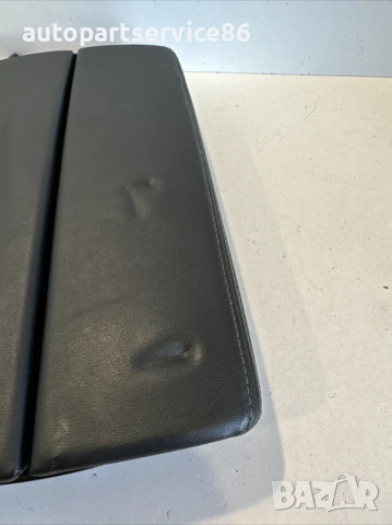 Преден Подлакътник Черна Кожа за Peugeot 3008 (2022) 9810060277, снимка 2 - Части - 53568718