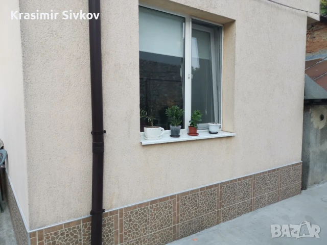 Стая под наем, Добрич, център. , снимка 3 - Етаж от къща - 51113966