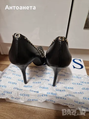 Токчета Guess, снимка 2 - Дамски елегантни обувки - 47077059