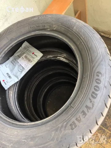 Goodyear EfficientGrip SUV 235/60/17 в гаранция, снимка 2 - Гуми и джанти - 49690232