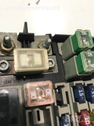 Кутия за предпазители за Mazda Tribute 2.0 (2003), снимка 3 - Части - 53612131