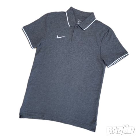 Оригинална мъжка тениска с яка Nike Polo Club | M размер, снимка 2 - Тениски - 45912337