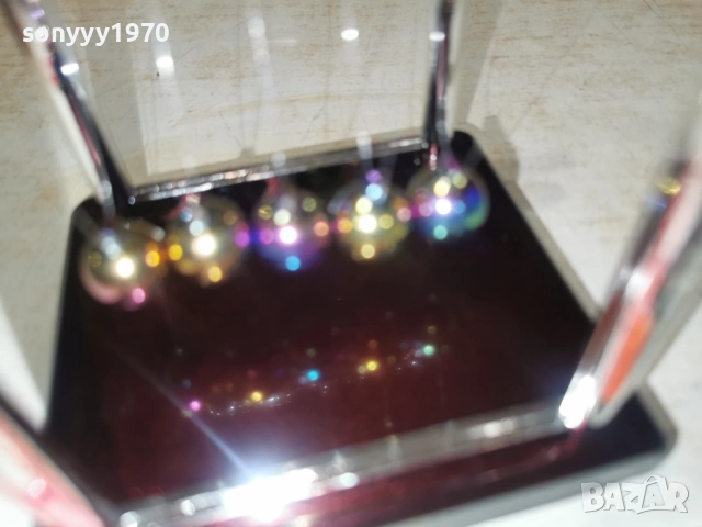 Люлката на Нютон хамелеон 9х9х8см 1601261335, снимка 9 - Колекции - 53121039