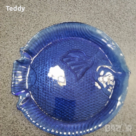 Винтидж прибори за хранене: поставка за бонбони, синя чиния-риба, купа Фабиола, 70-те г., снимка 9 - Антикварни и старинни предмети - 52303065