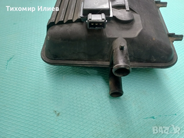 Казанче за антифриз за Peugeot 806 , снимка 4 - Части - 52188776