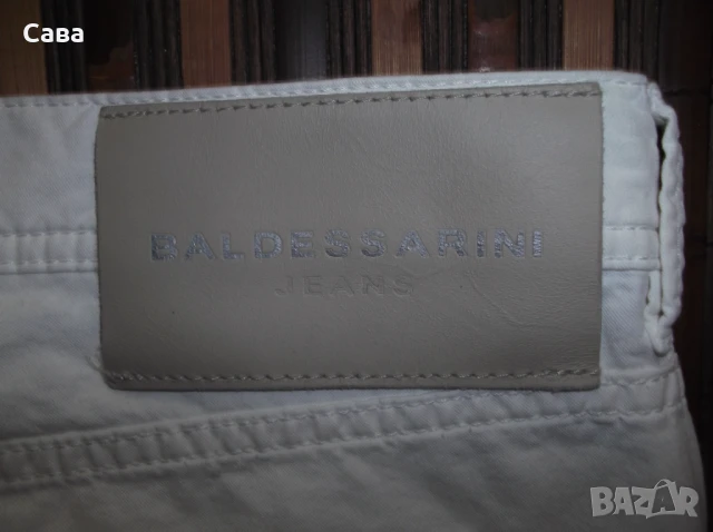 Летни дънки BALDESSARINI  мъжки,Л