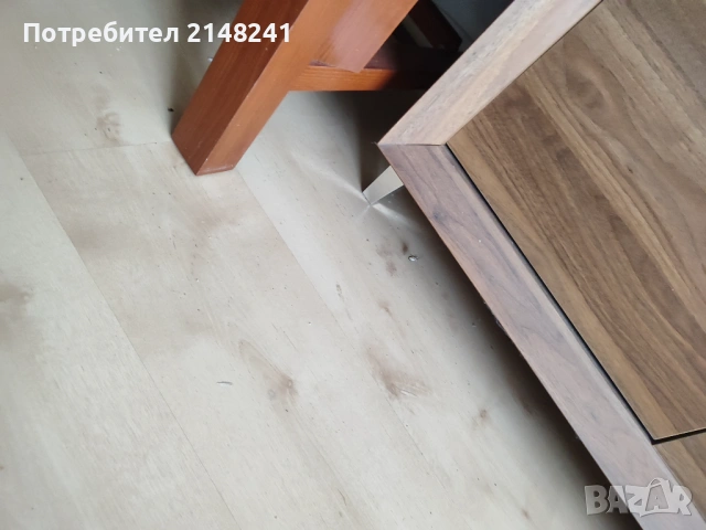 Подарявам  скрин  за хол и холна масичка  със закалено стъкло, снимка 11 - Скринове - 53175624