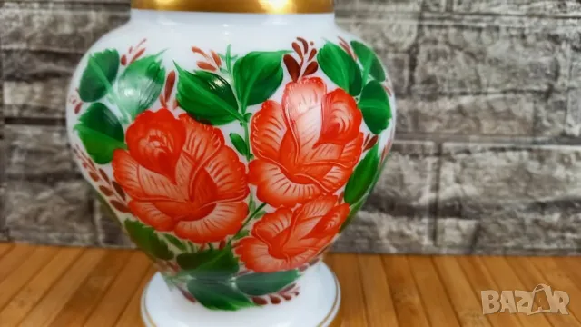 Стъклена ваза с ръчно рисувани рози, снимка 3 - Вази - 50168690