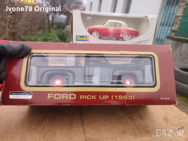 МЕТАЛНИ КОЛИ 1:18 Нови в кутия , снимка 3 - Колекции - 53711251