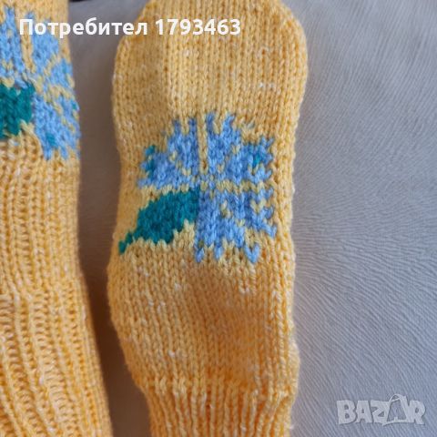 Ръчно плетени дамски чорапи размер 38, снимка 1 - Дамски чорапи - 46165288