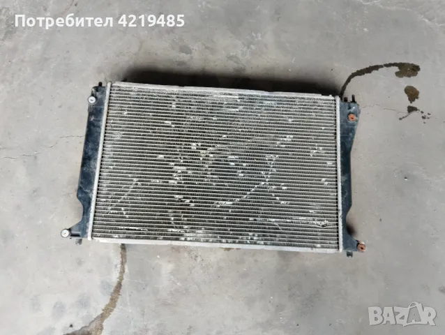 воден радиатор за тойота корола / авенсис версо voden radiator za toyota corolla / avensis verso, снимка 1 - Части - 47383714