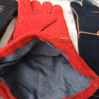 Ръкавици за заваряване,Огнеупорни кожени ръкавици, устойчиви на огън/плам, заварчици,естествена кожа, снимка 15 - Други инструменти - 44991228