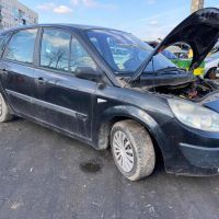 Renault Scenic 1.9DCI 2004г. НА ЧАСТИ, снимка 3 - Автомобили и джипове - 45647286