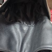 Черна кожена чанта тип торба, снимка 3 - Чанти - 45571166