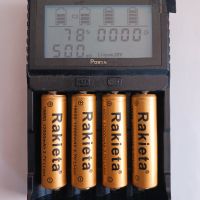 Зарядно устройство за Li-Ion,Ni-Cd и Ni- Mh батерии, снимка 4 - Друга електроника - 46069782