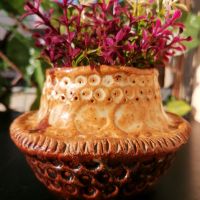 Ниска керамична вазичка 'Питка' 😄, снимка 4 - Декорация за дома - 45285933
