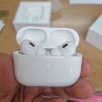  Apple Airpods pro 2, снимка 9 - Bluetooth слушалки - 45841457
