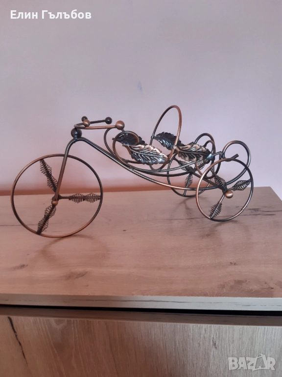 Стойка (поставка) за бутилка колело (триколка), ръчно изработена , снимка 1