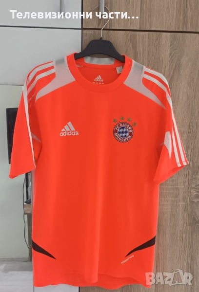 Оригинална футболна тениска Байерн Мюнхен тренировъчен екип от сезон 2012/2013 Adidas X51042, снимка 1
