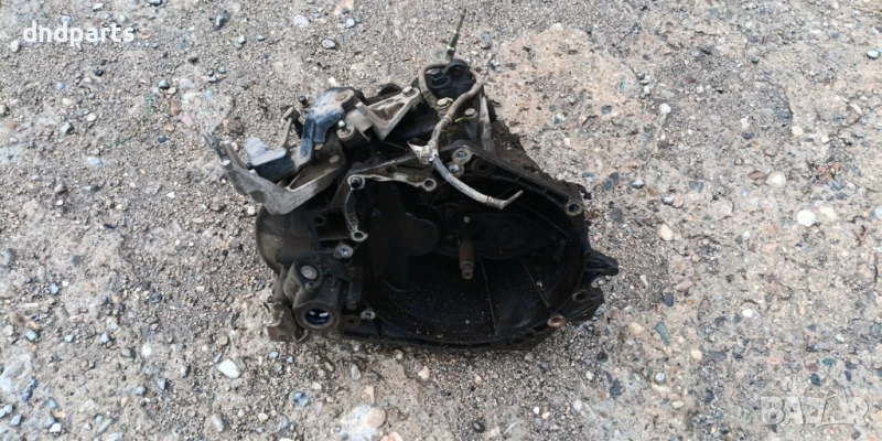 Скорости Citroen Xsara Picasso 1.6i 2004г.	, снимка 1