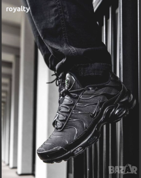 Маратонки Nike Air TNG- Цвят Черно, снимка 1