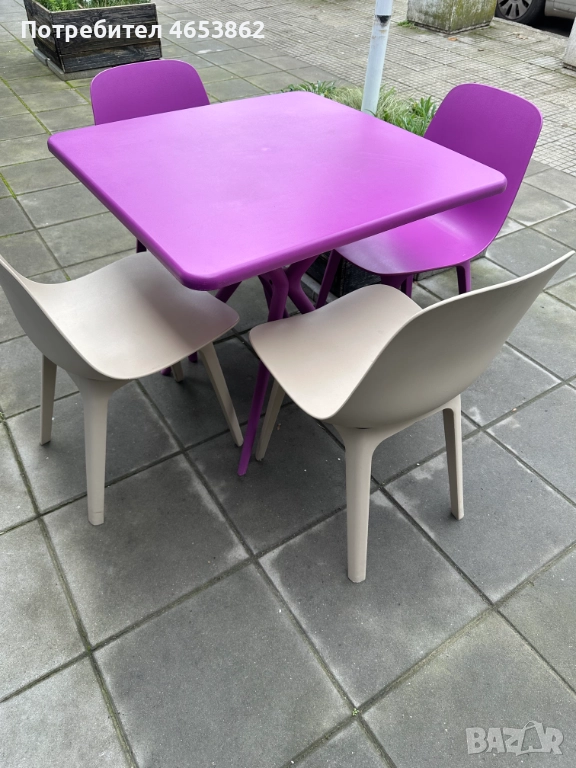 Комплект маса и четири стола, снимка 1