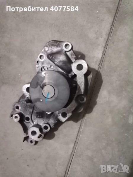 Оригинална водна помпа от Hyundai Santa Fe 2.7 GLS , снимка 1