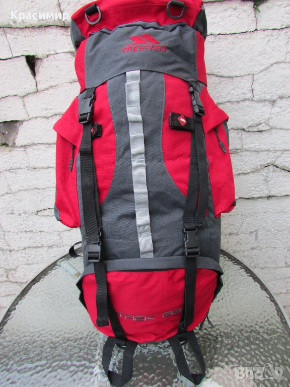Туристическа раница Trespass Trek 66L, снимка 1
