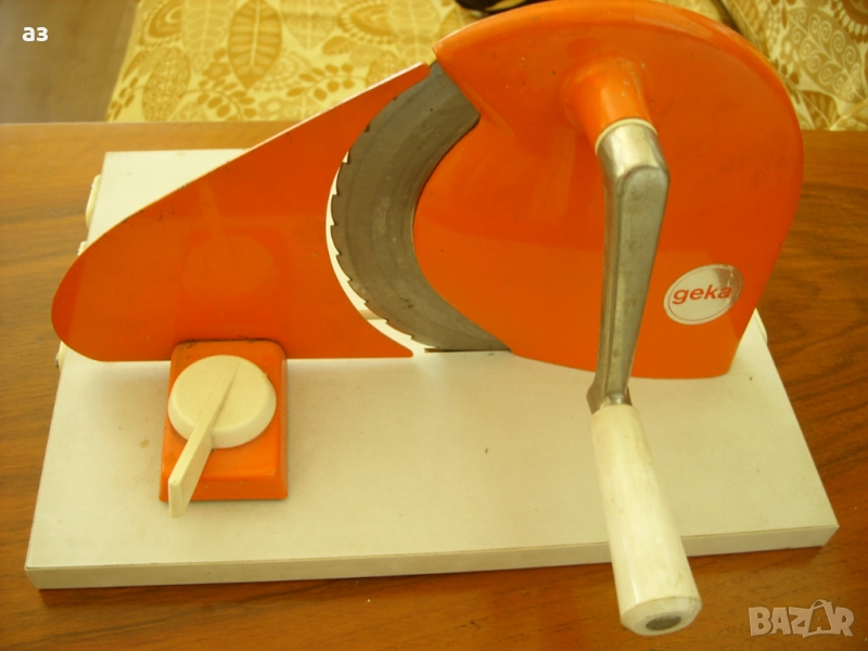 НЕМСКА МАШИНА GEKA ЗА РЯЗАНЕ НА МЕСО,СИРЕНЕ,ХЛЯБ, снимка 1