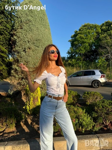 Кокетна блуза в бяло с къдрички, снимка 1