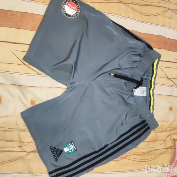 Къси шорти Adidas Feyenoord М размер Оригинал, снимка 1