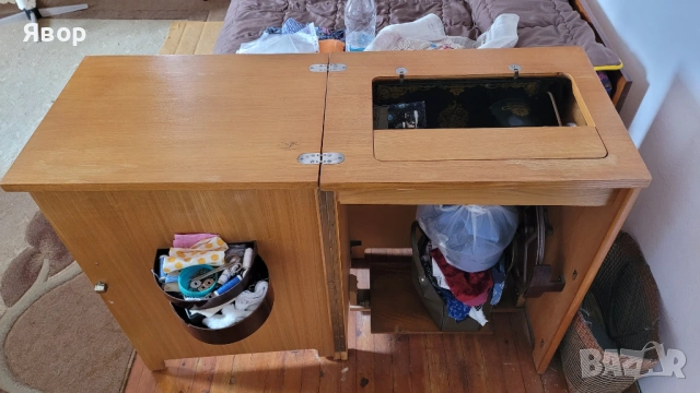 Шевна машина Union –ретро от соца,работеща, здрава. , снимка 3 - Шевни машини - 53498297