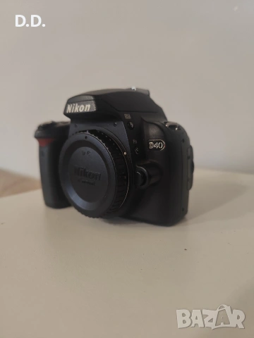 Nikon D40 - само с ръчнофокусни обективи, снимка 2 - Фотоапарати - 53948690