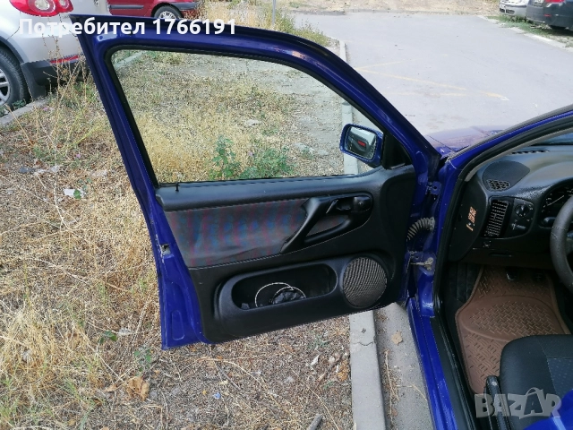 Фолксваген Поло , снимка 8 - Автомобили и джипове - 51588356