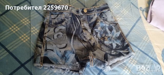 Продавам къси панталони , снимка 1 - Дънки - 45981257