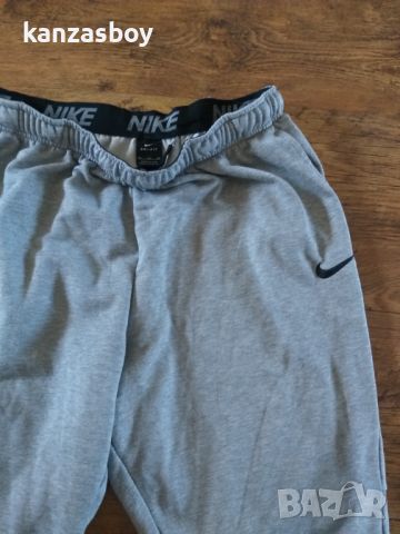 nike - страхотни къси панталони 2ХЛ, снимка 3 - Спортни дрехи, екипи - 46760877