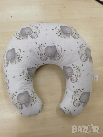 възглавница за кърмене 