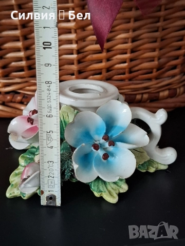 Винтидж свещник *Capodimonte* , снимка 10 - Декорация за дома - 51893367