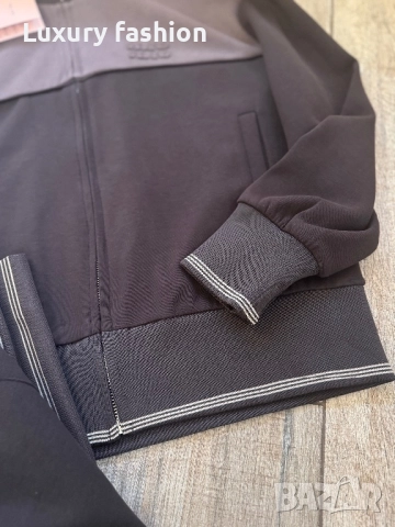 Дамски спортен комплект Miu Miu, снимка 7 - Спортни екипи - 52463816