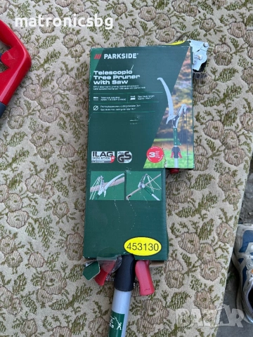 Чисто нов телескопичен трион за клони Parkside, снимка 2 - Градински инструменти - 53861738