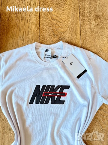 Продавам супер свежа тениска Nike в оверсайз модел с 3/4 ръкав. Цветът е бял., снимка 2 - Тениски - 53882207