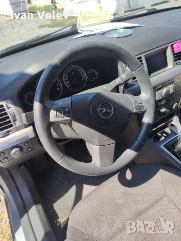 Опел Вектра Ц 2.2 155к.с директ комби НА ЧАСТИ / Opel Vectra C 2.2 155, снимка 10 - Автомобили и джипове - 51827330