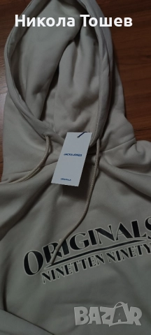 Продавам 2 суичера на jack Jones originals , снимка 6 - Други - 52498989