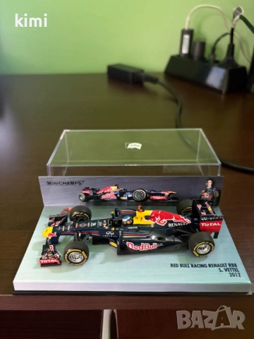 продавам колекция формула 1 на MINICHAMPS 1/43 RED BULL, снимка 10 - Колекции - 53482754