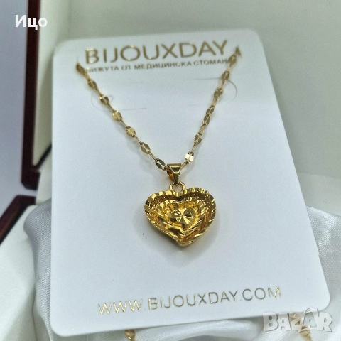 Нежни дамски колиета , снимка 8 - Колиета, медальони, синджири - 53180687