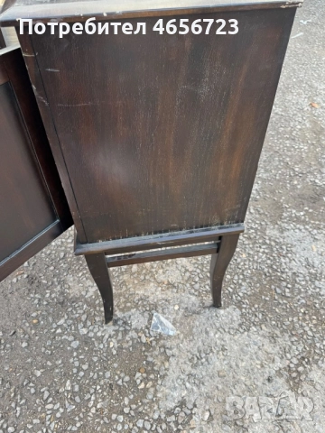 Продавам елегантен дървен винтидж шкаф, снимка 4 - Декорация за дома - 52503809