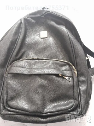 Подарявам дамска чанта и раница, снимка 2 - Чанти - 50407243