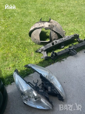 фарове, греди Пежо 3008, снимка 2 - Части - 49637834