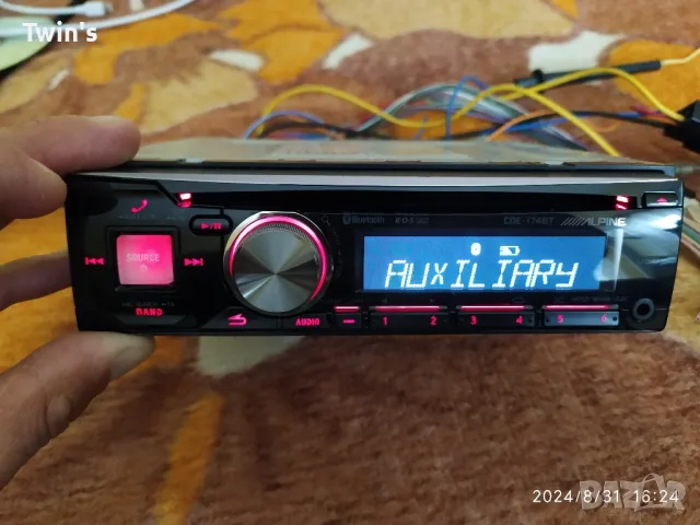 ✅ Alpine CDE-174BT CD/USB/MP3 плейър с Bluetooth, снимка 8 - Радиокасетофони, транзистори - 47245692